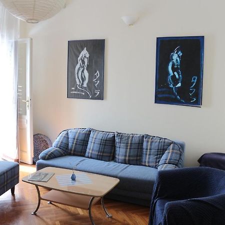 Green Market Apartment Opatija Bilik gambar