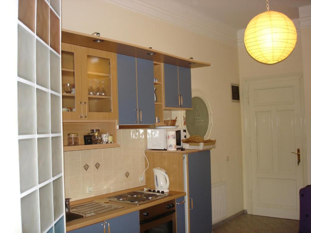 Green Market Apartment Opatija Bilik gambar